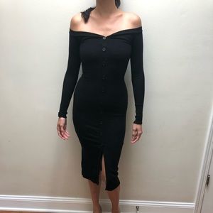 REFORMATION Long sleeve knit dress.